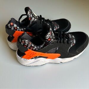 Nike Black & Orange Just Do It Huarache